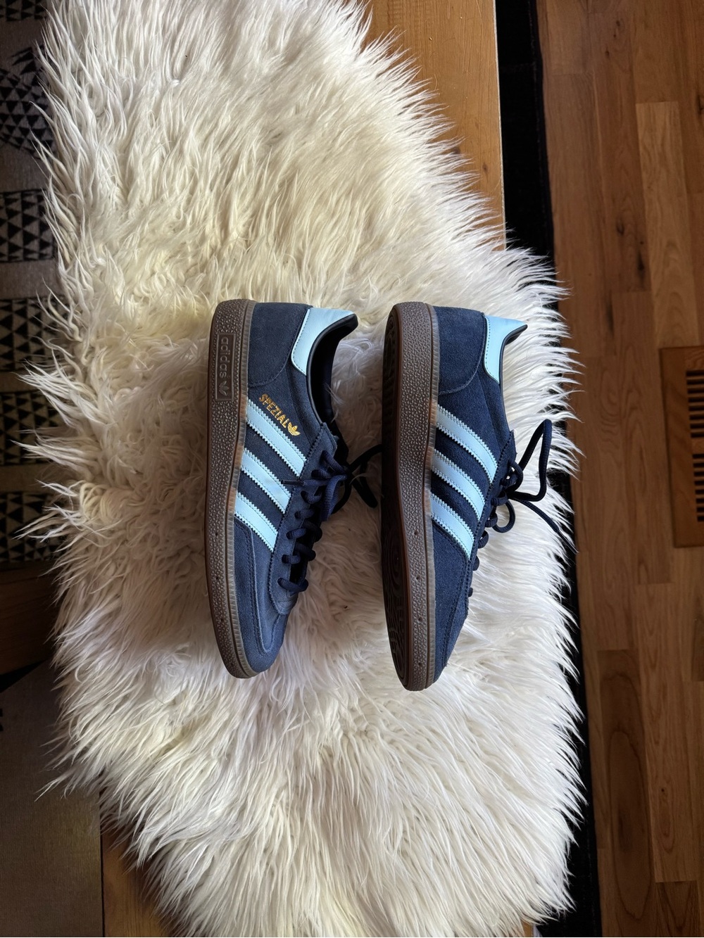 adidas Spezial Men's Navy and Light Blue Suede Sneakers - Picture 4 of 6